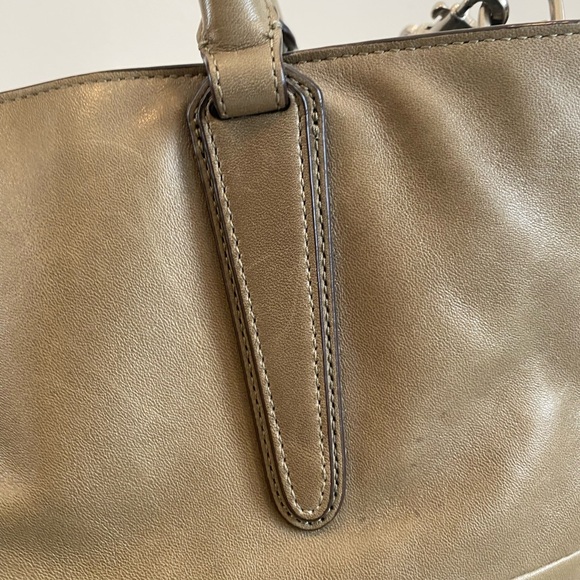 Coach Olive Leather Shoulder Bag - Picture 9 of 11